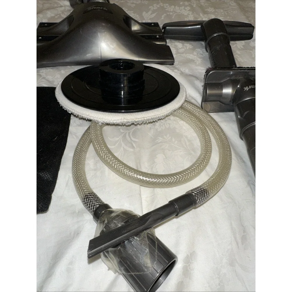 Shark Rocket Vacuum Attachments Kit XCDV300 New Open Box